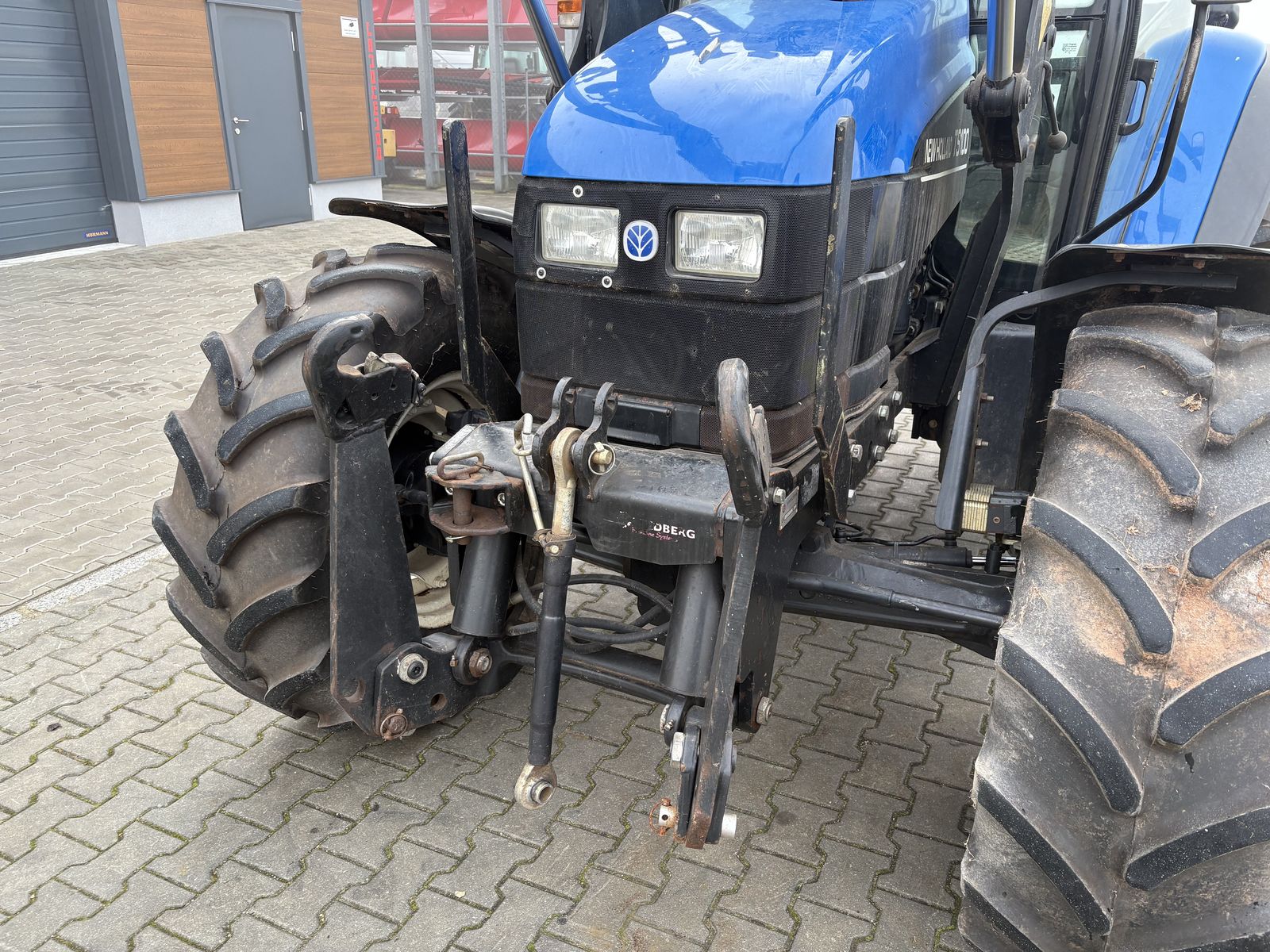 New Holland TS100 2