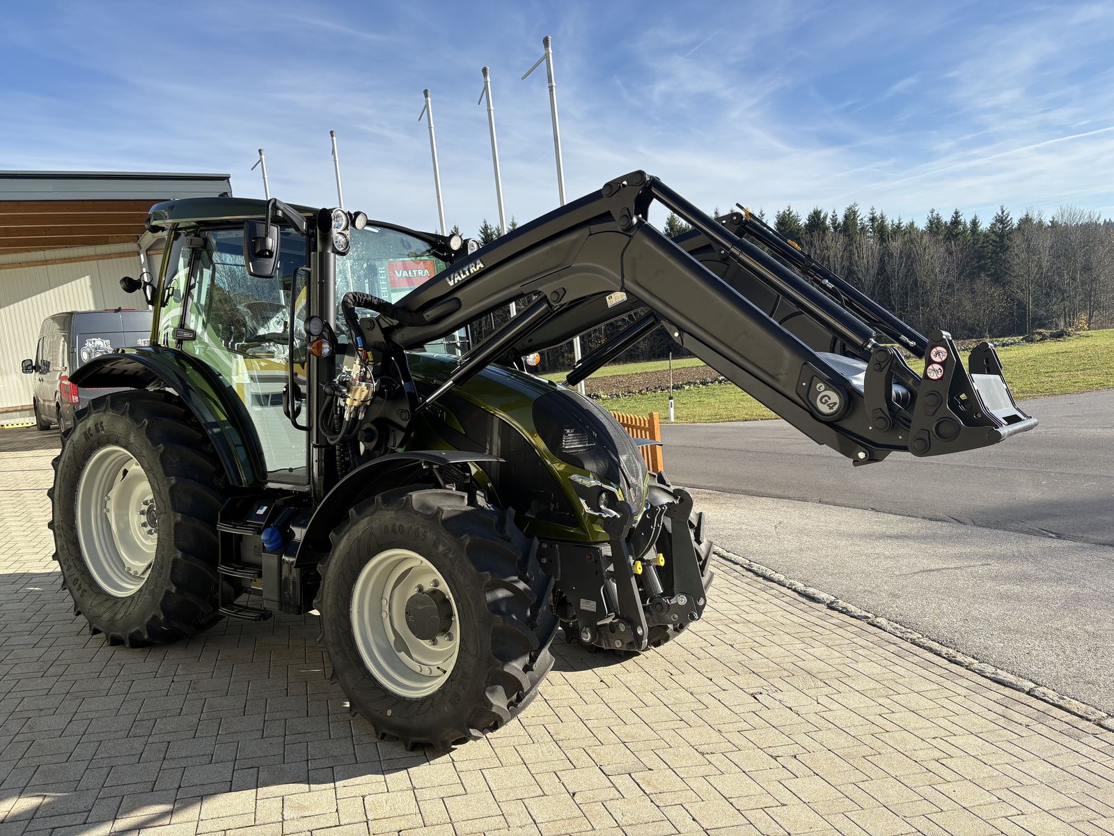 Valtra A 105 3