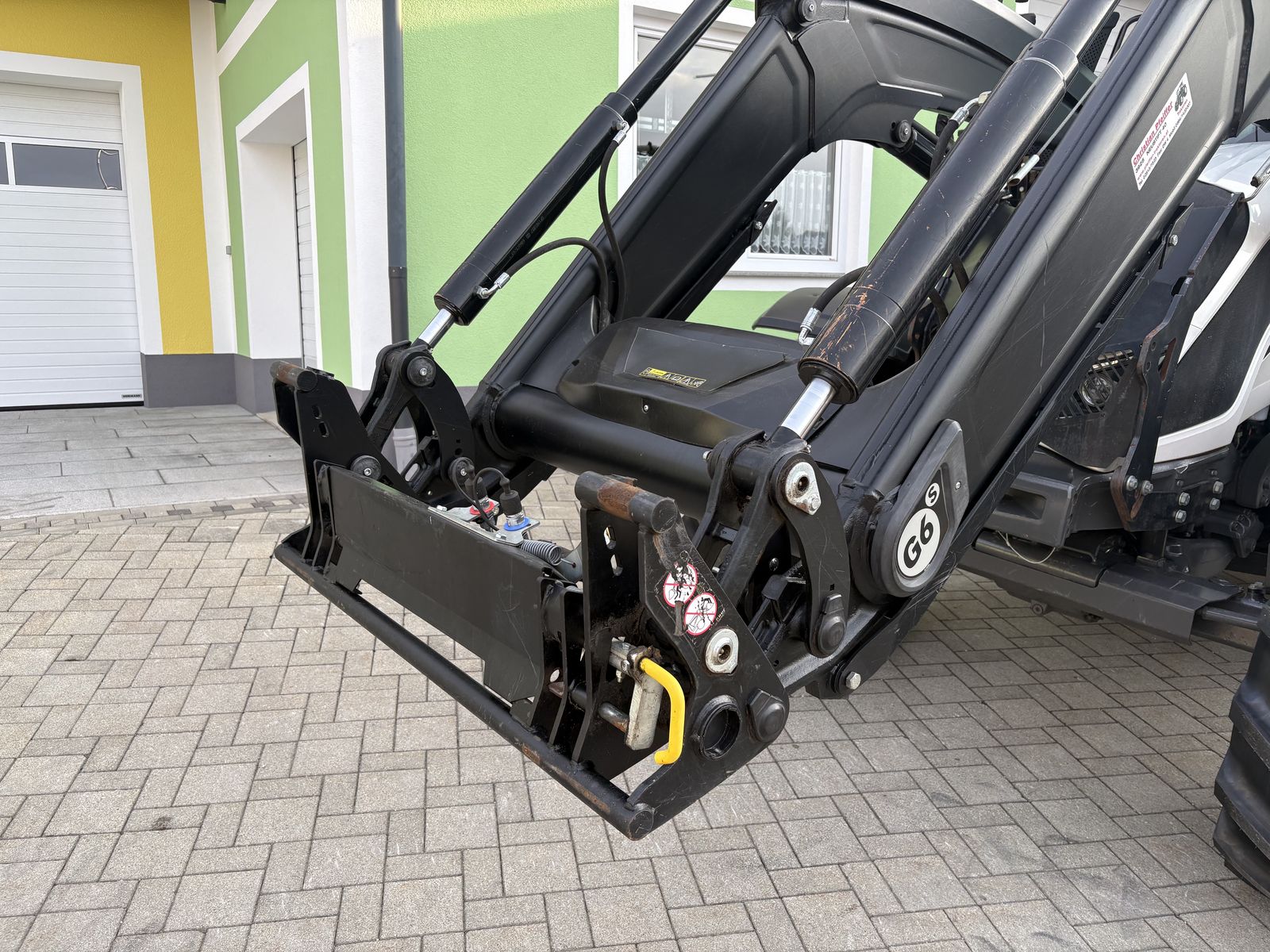 Valtra N124 HiTech 2