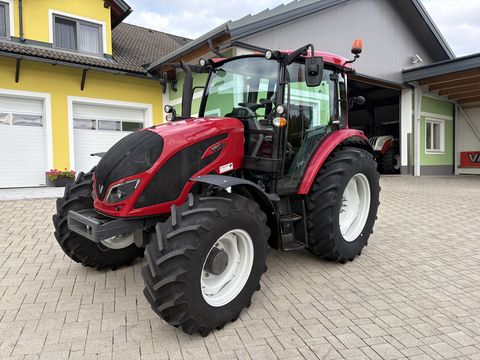 Valtra A 104