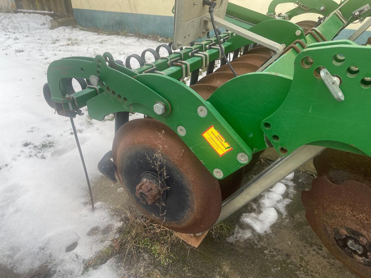 GreatPlains Simba DTX 300 3