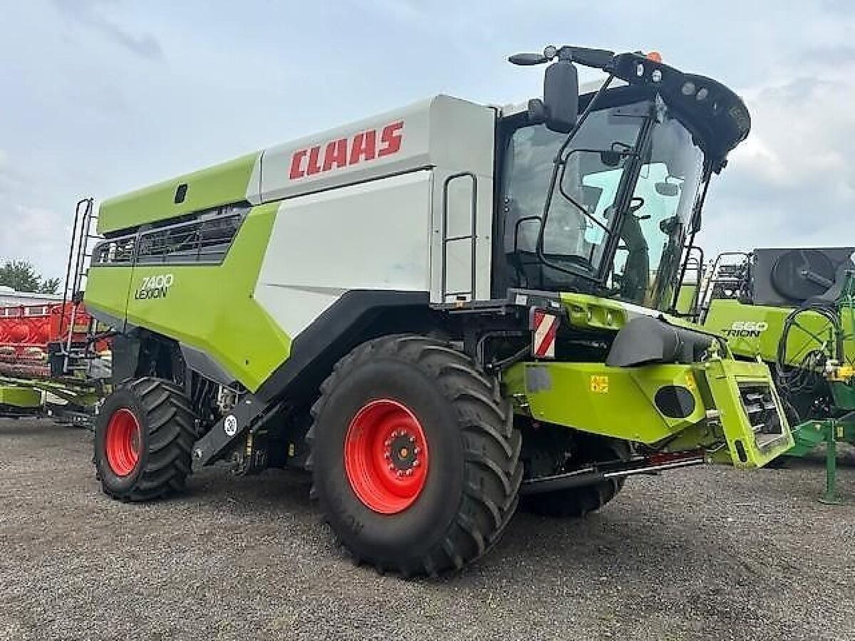 Claas Lexion 7400 3