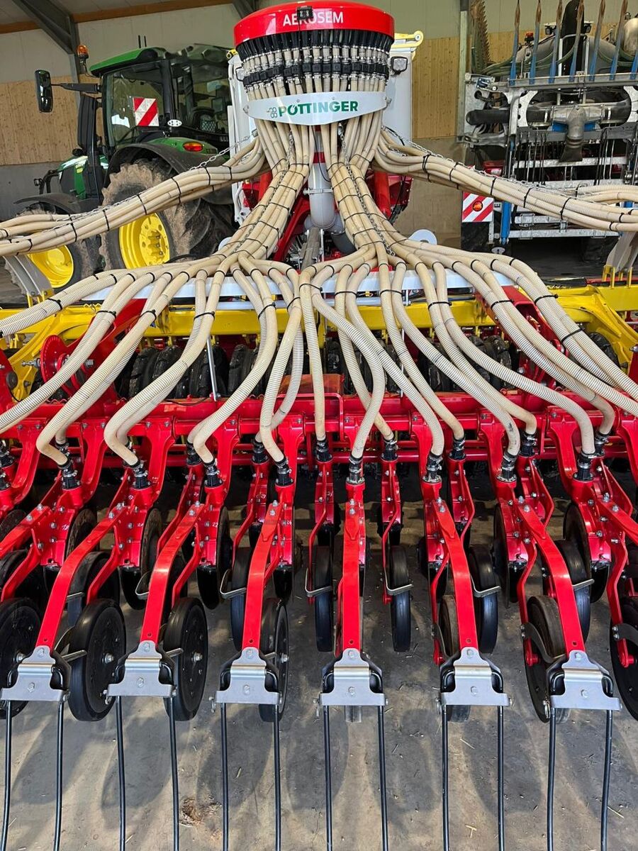 Pöttinger AEROSEM VT 6000 3