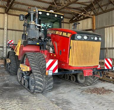 Sonstige Raupe Versatile 610 DT