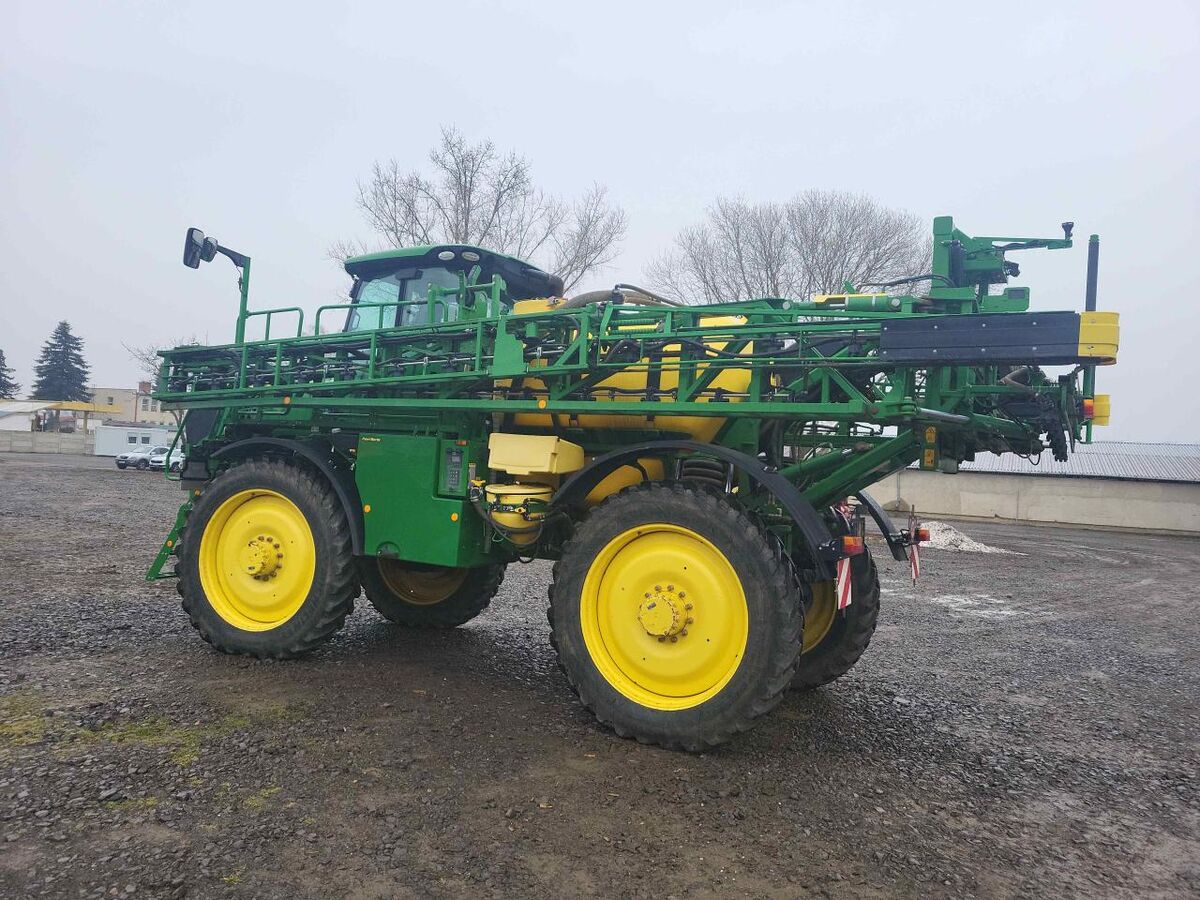 John Deere R4140i PowrSpray 2