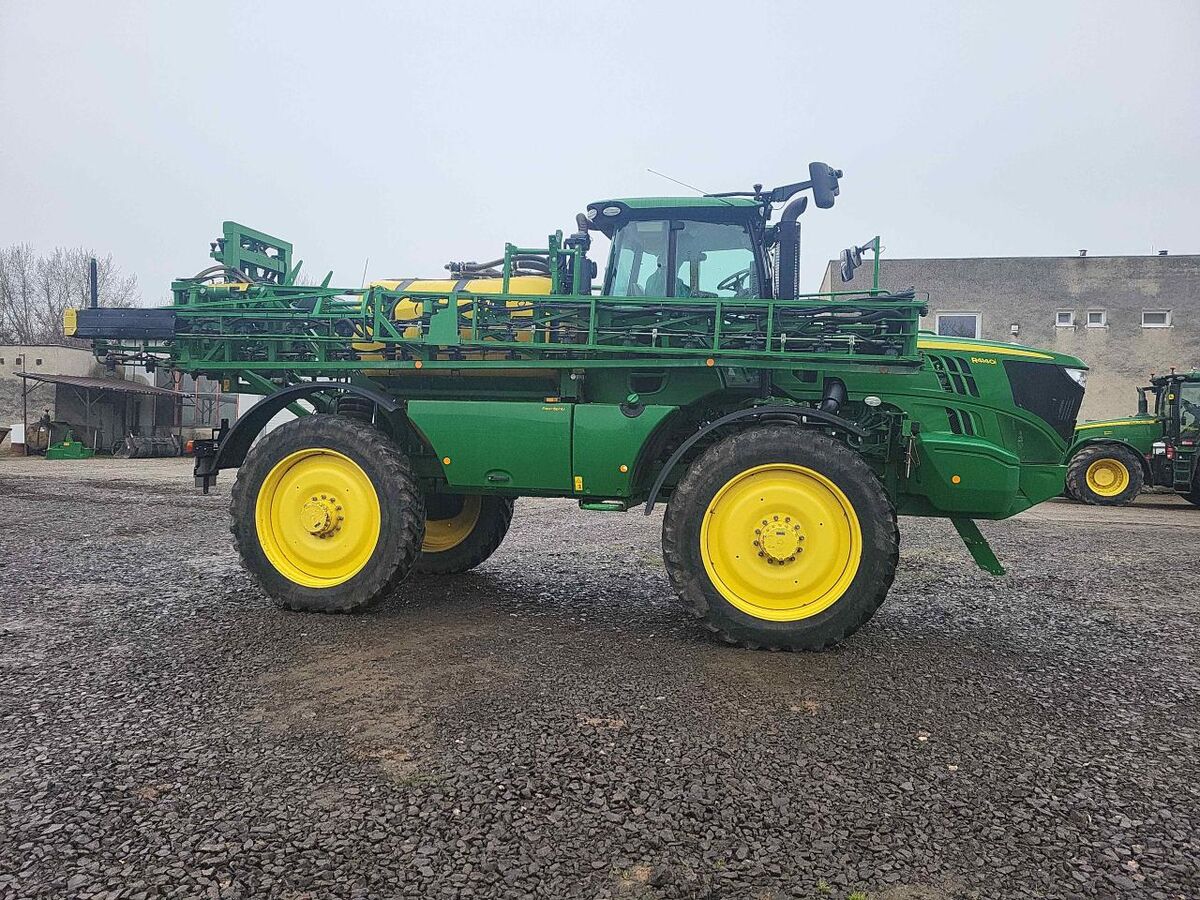 John Deere R4140i PowrSpray 3