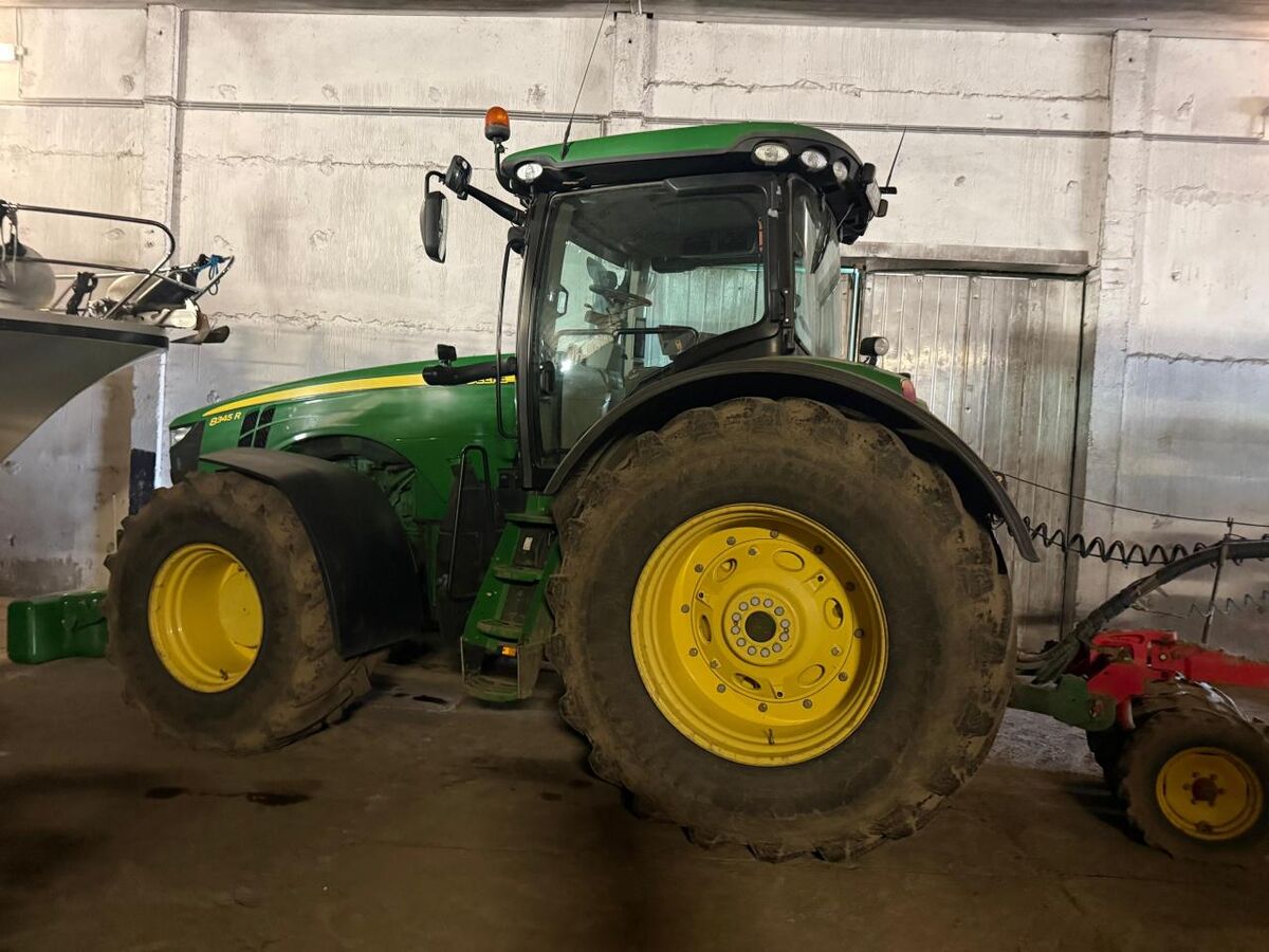 John Deere 8345R E23 2