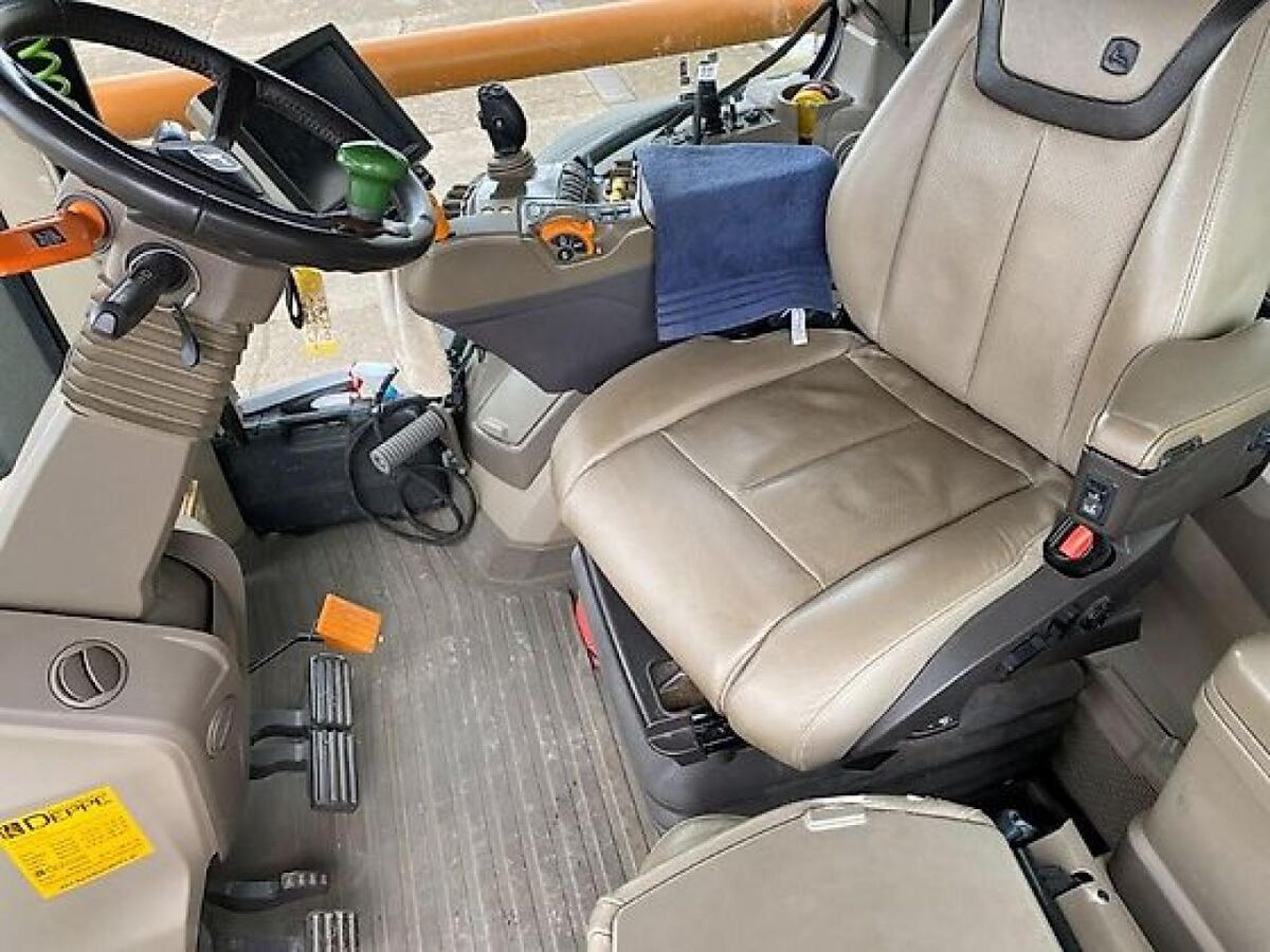 John Deere 8R370 E23 3