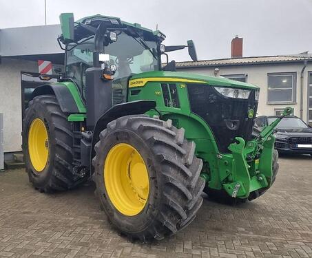 John Deere 7R 330 MY23 AP 50