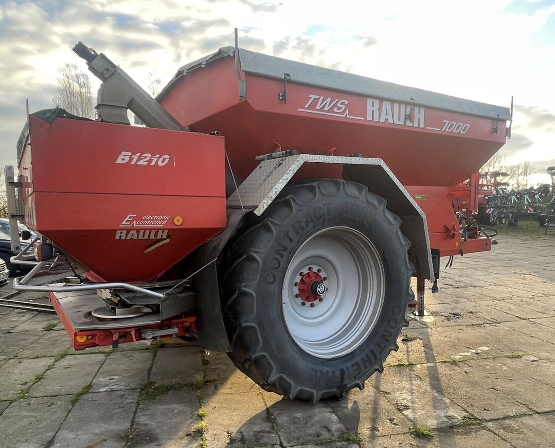 Rauch TWS 700/ Axera 2