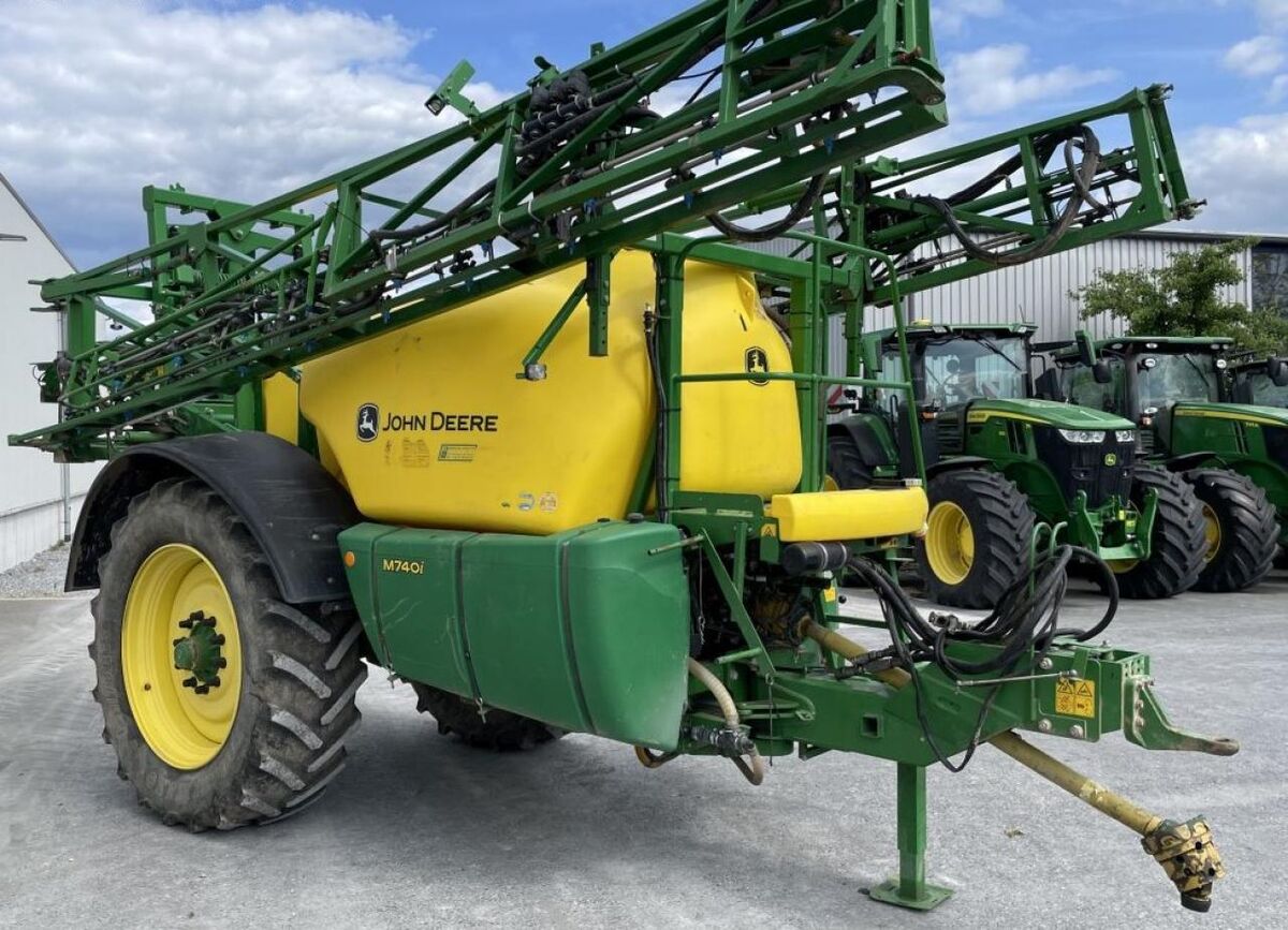 John Deere M 740 i 1