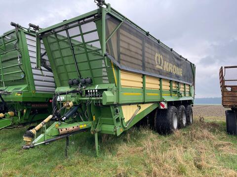 <strong>Krone TX 560</strong><br />
