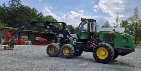 John Deere 1270 E