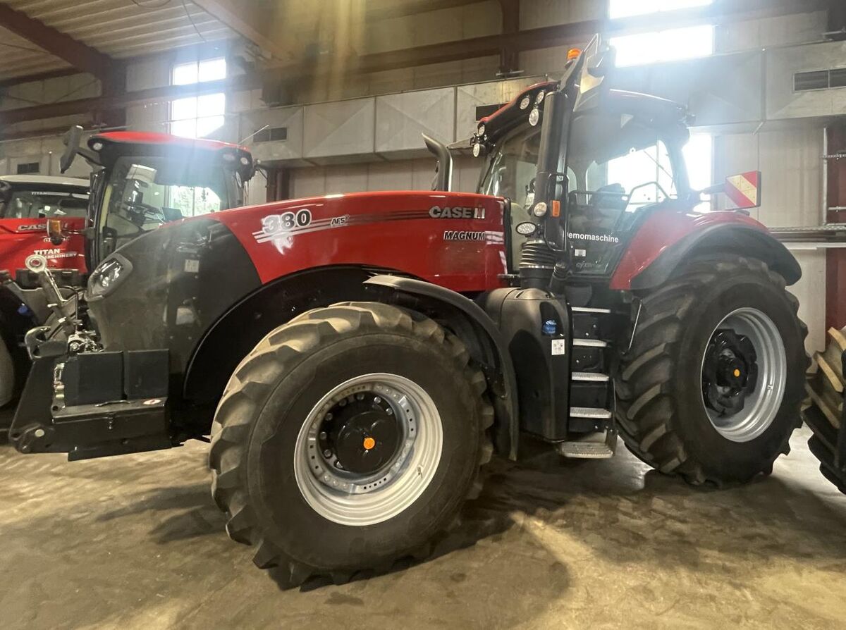 Case IH Magnum 380 CVX 1