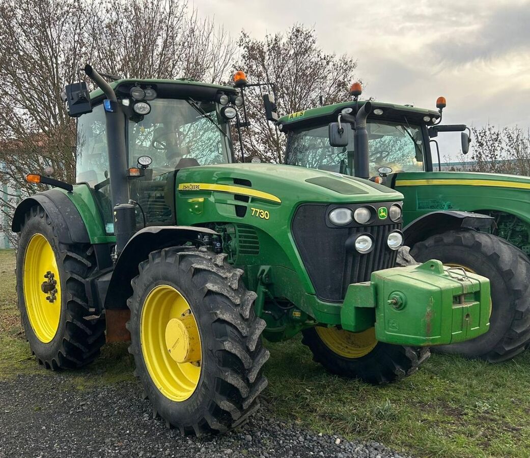 John Deere 7730 2