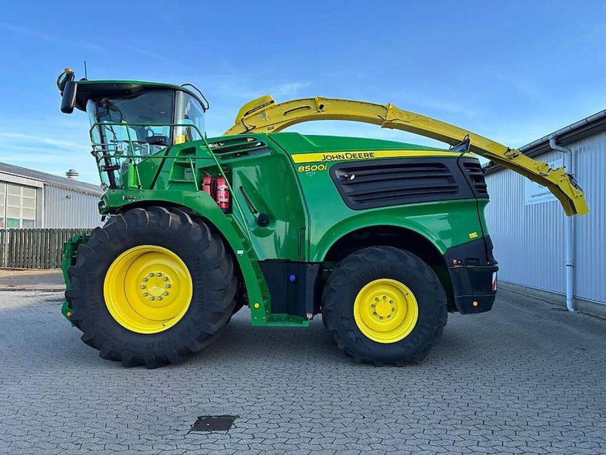 John Deere 8500 PRO 1