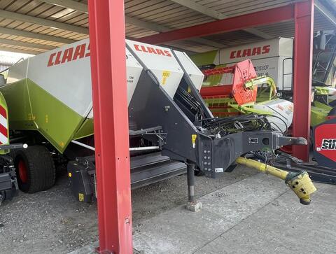 Claas Quadrant 2200