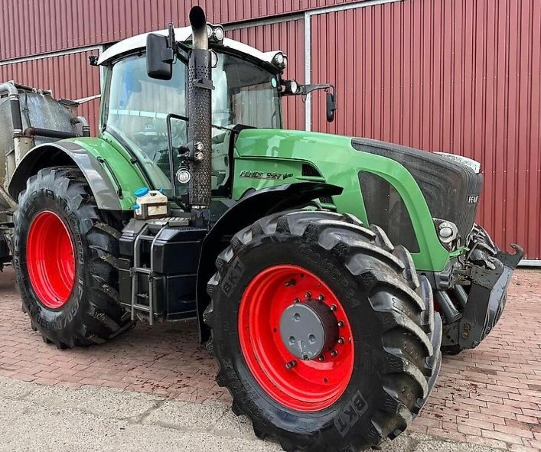 Fendt 927 Vario Com 3 1