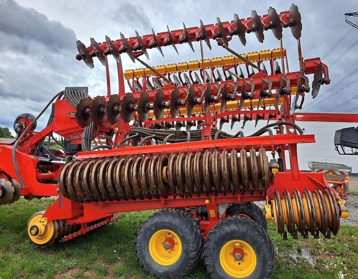 Väderstad Carrier XL925 mit Bio Drill BDA 3