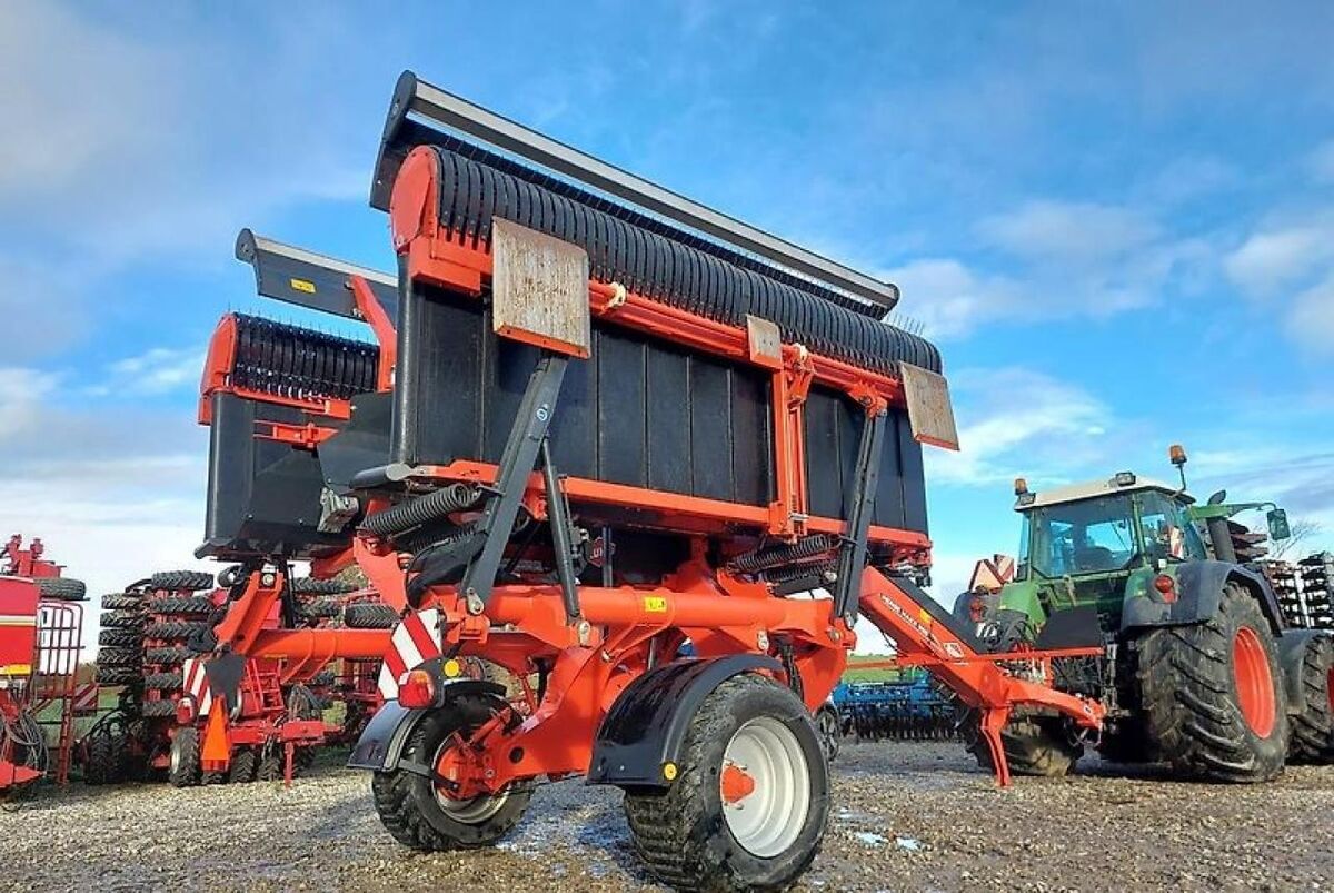 Kuhn Merge Maxx 950 2
