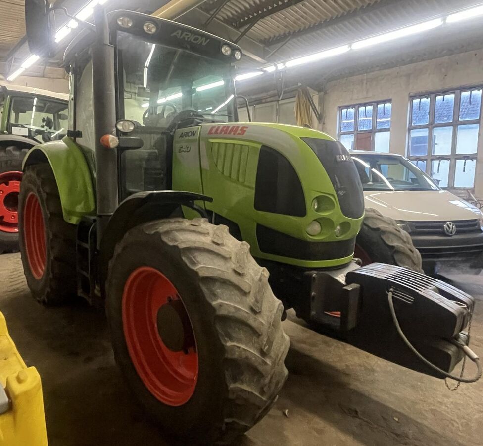 Claas Arion 540 3
