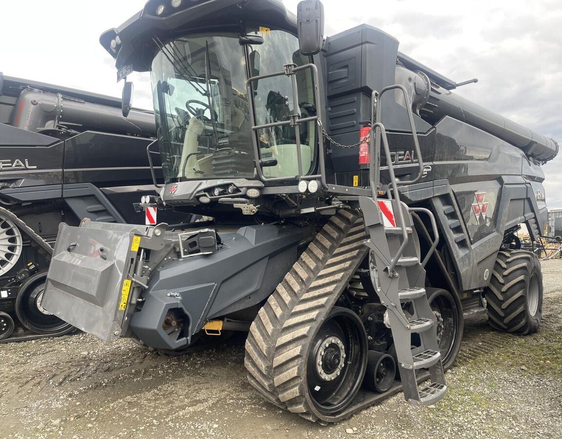 Massey Ferguson IDEAL T8 Allrad 1