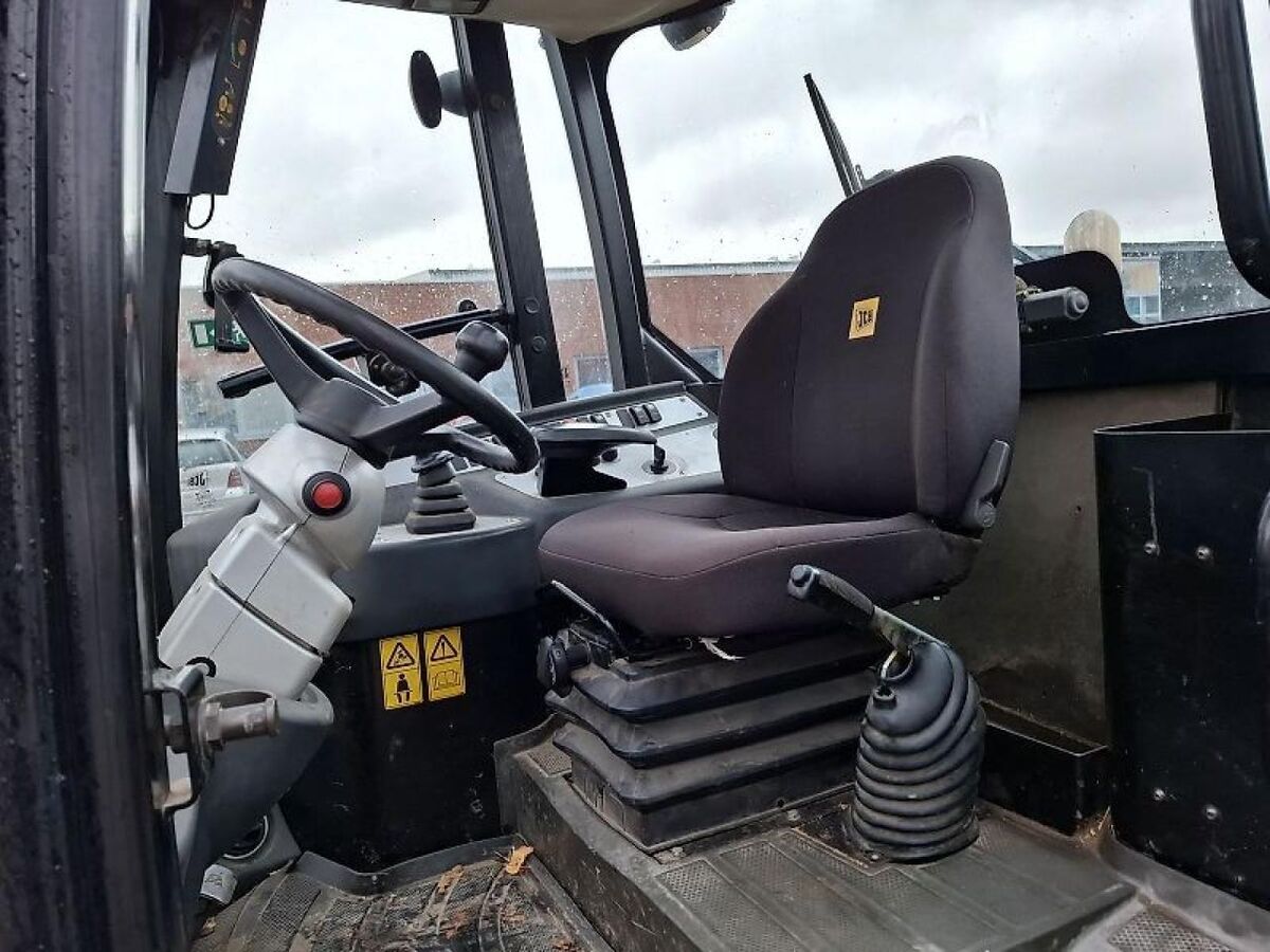 JCB TM 180 2
