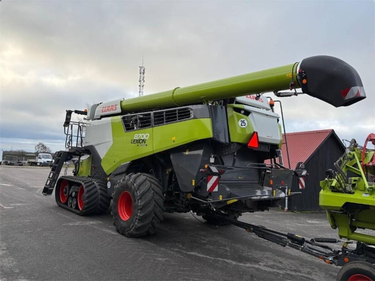 Claas Lexion 8700 TT 4WD 3