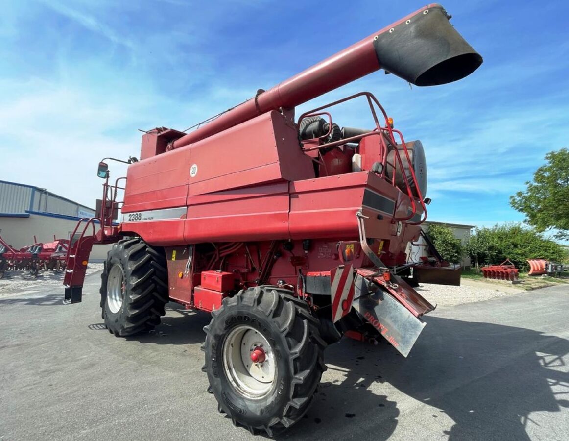 Case IH 2388 Axial Flow 3