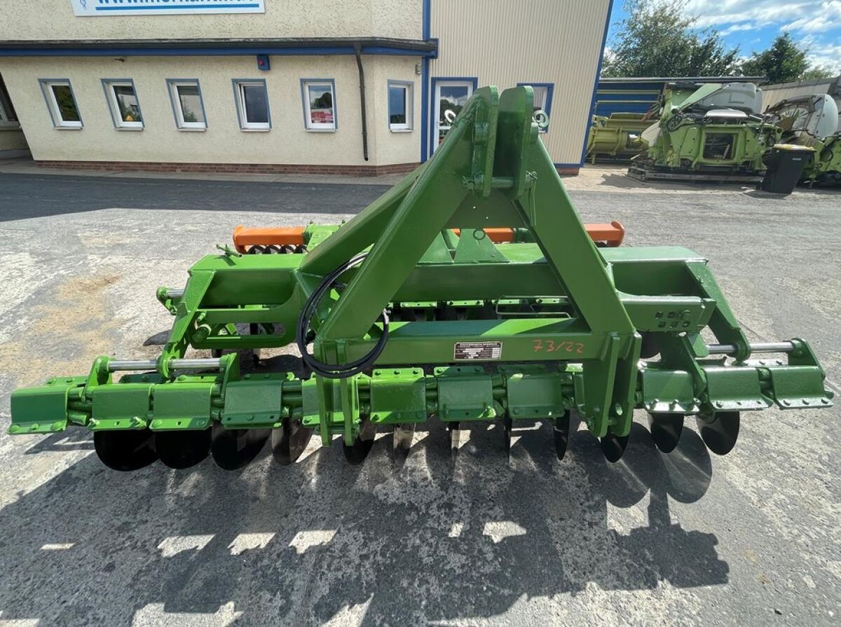 Amazone Catros 3001 2