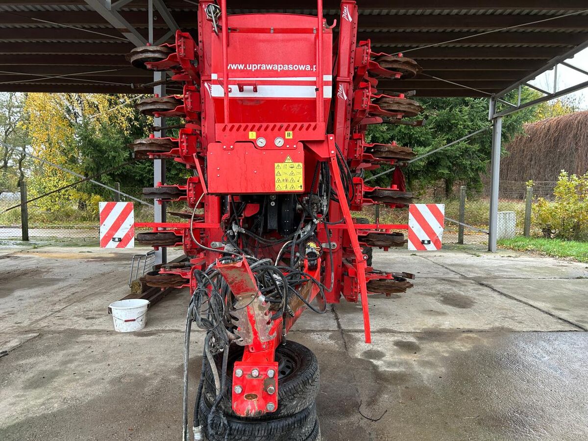 Czajkowski ST 600 + Tempo TPV 12 3