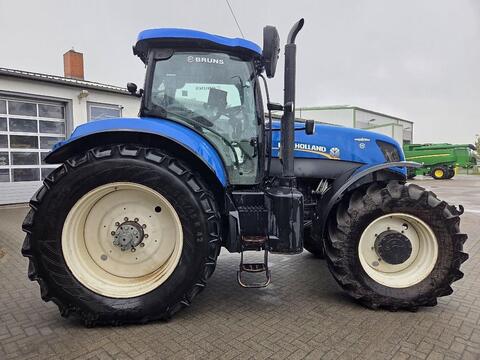 New Holland T7.220