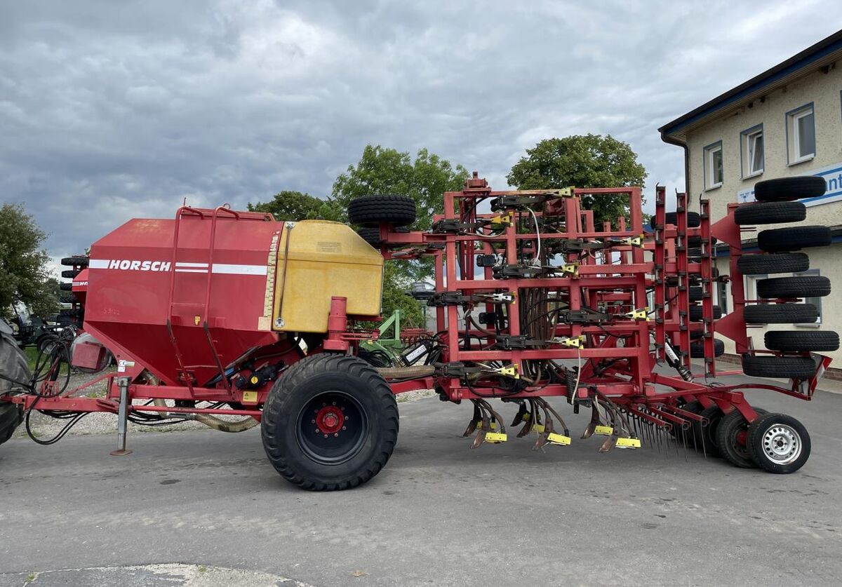 Horsch Airseeder CO6 mit Dünger 2