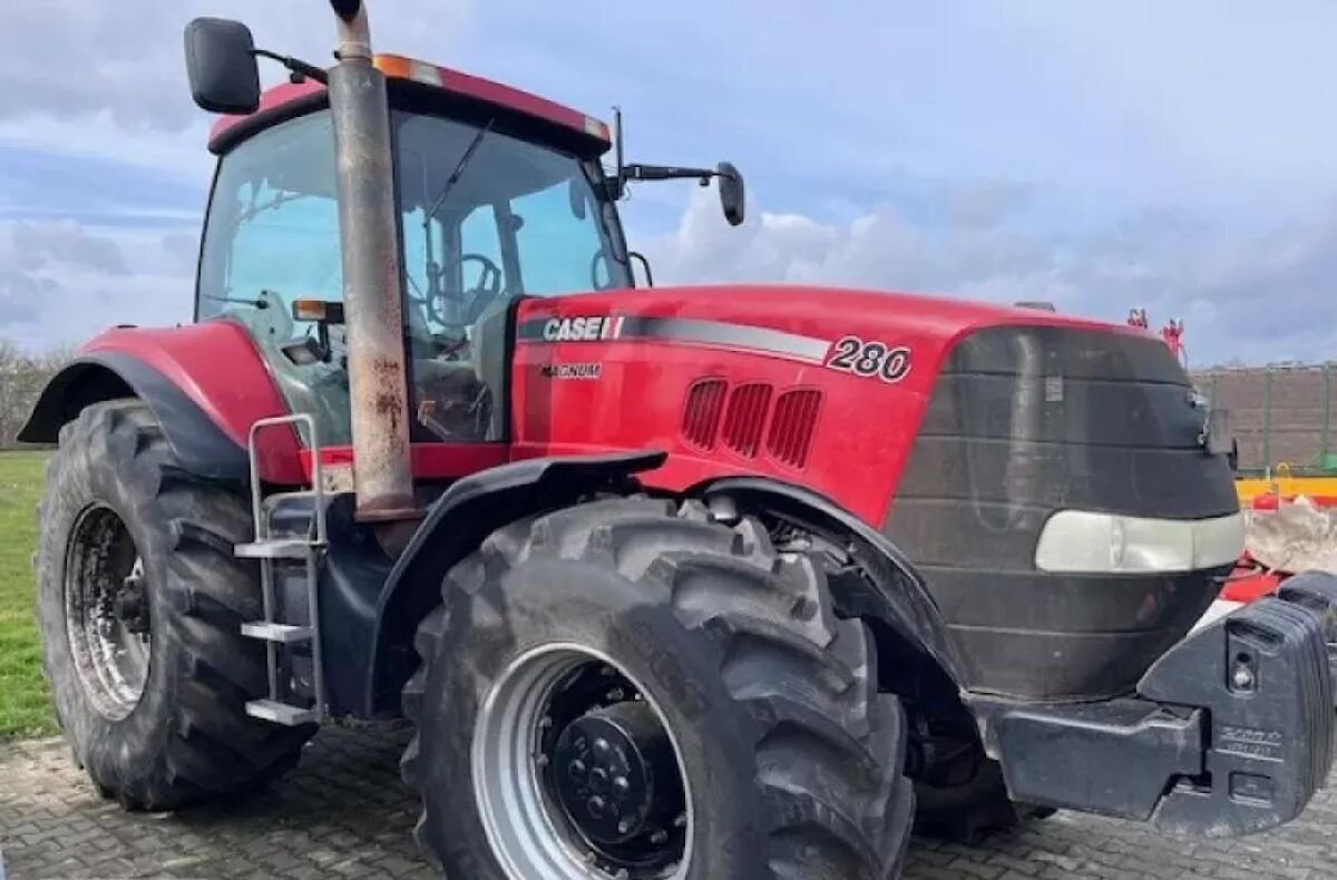 Case IH MAGNUM 280 3