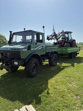 Unimog U 1000