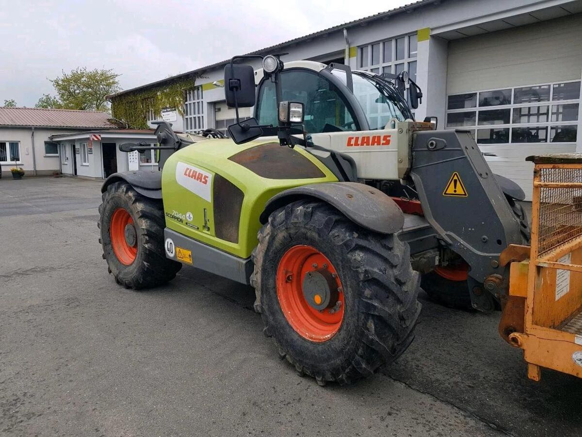 Claas Scorpion 7044 Vario Power 2