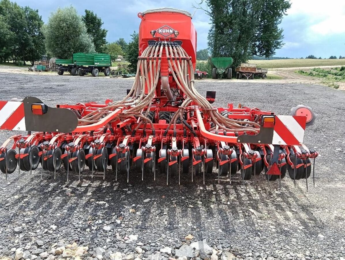 Kuhn Espro 4000 2