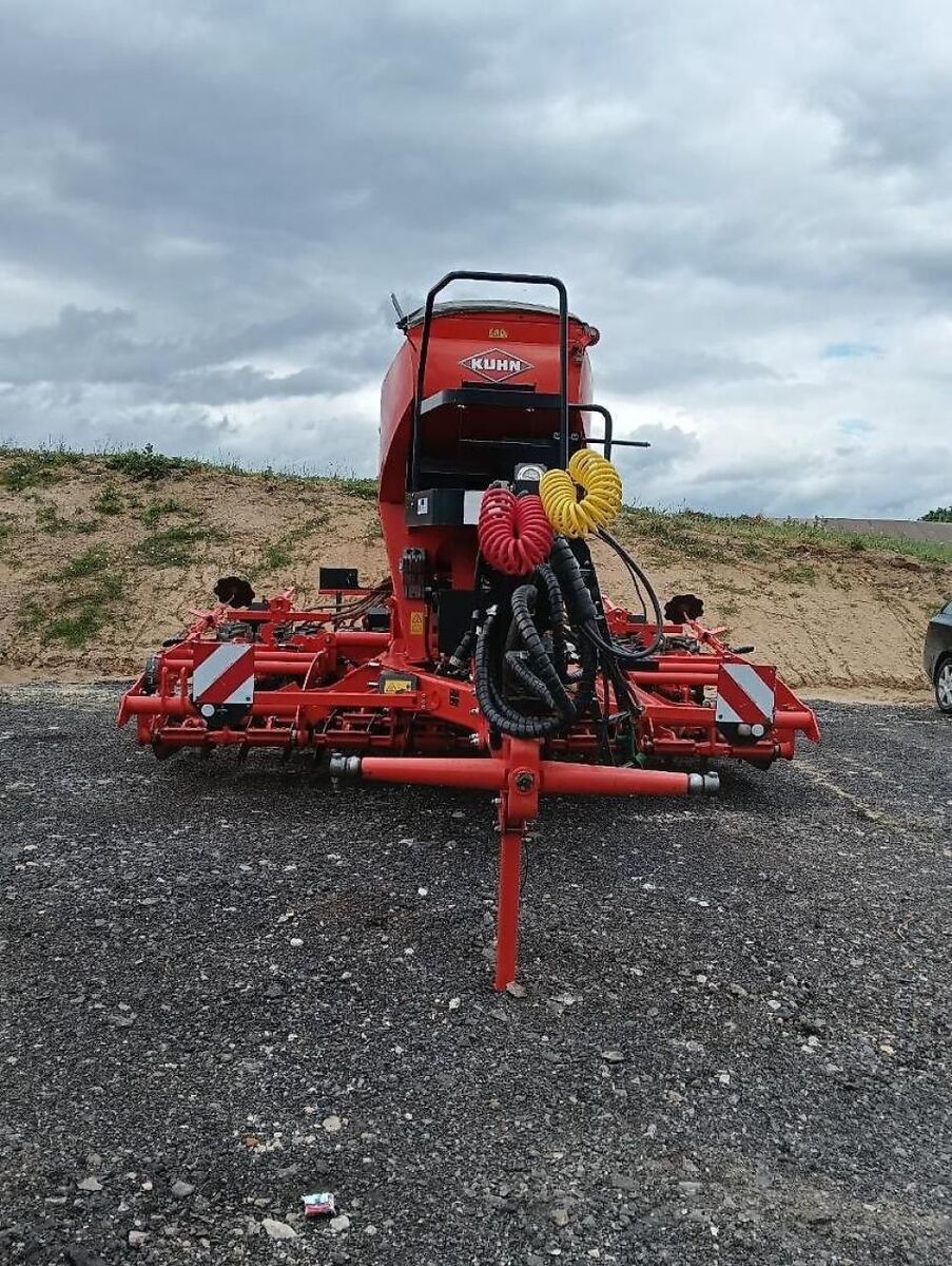 Kuhn Espro 4000 3