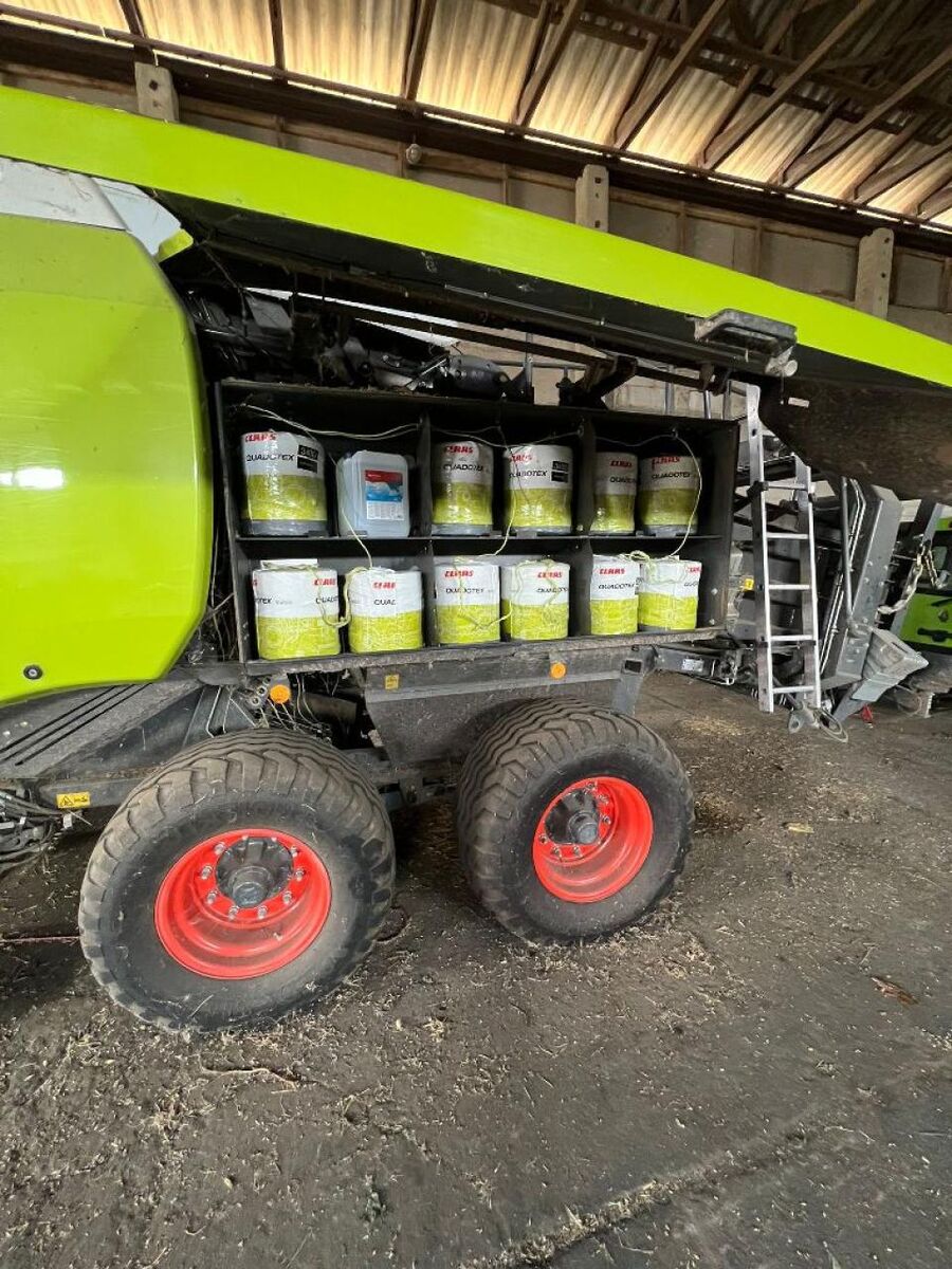 Claas Quadrant 5300 FC 3