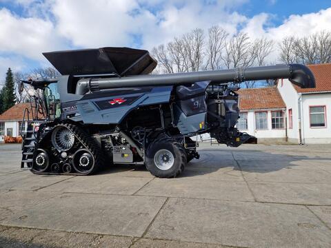 Massey Ferguson MF Ideal T 9