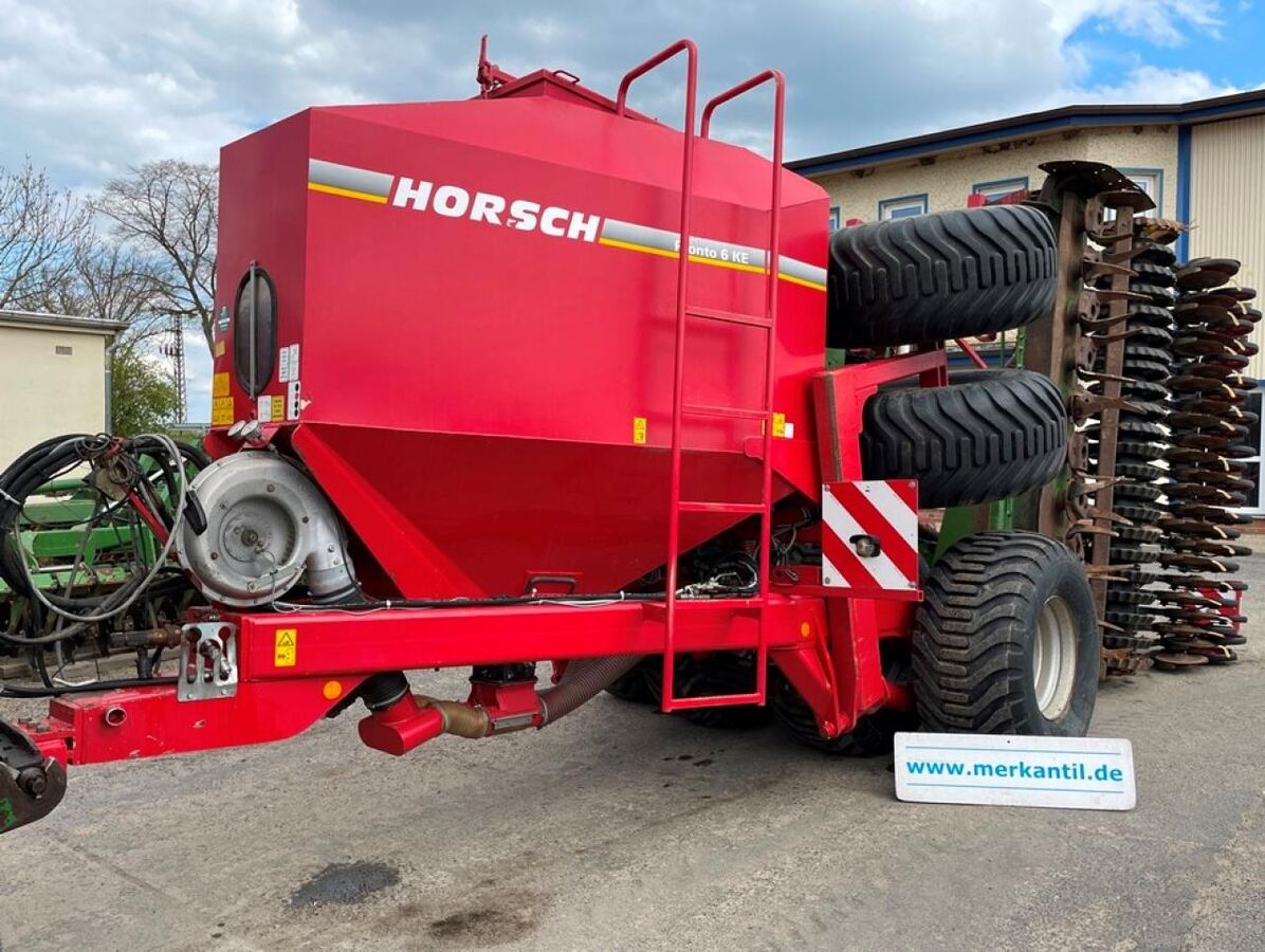 Horsch Pronto 6KE mit Amazone KG6000-2 2