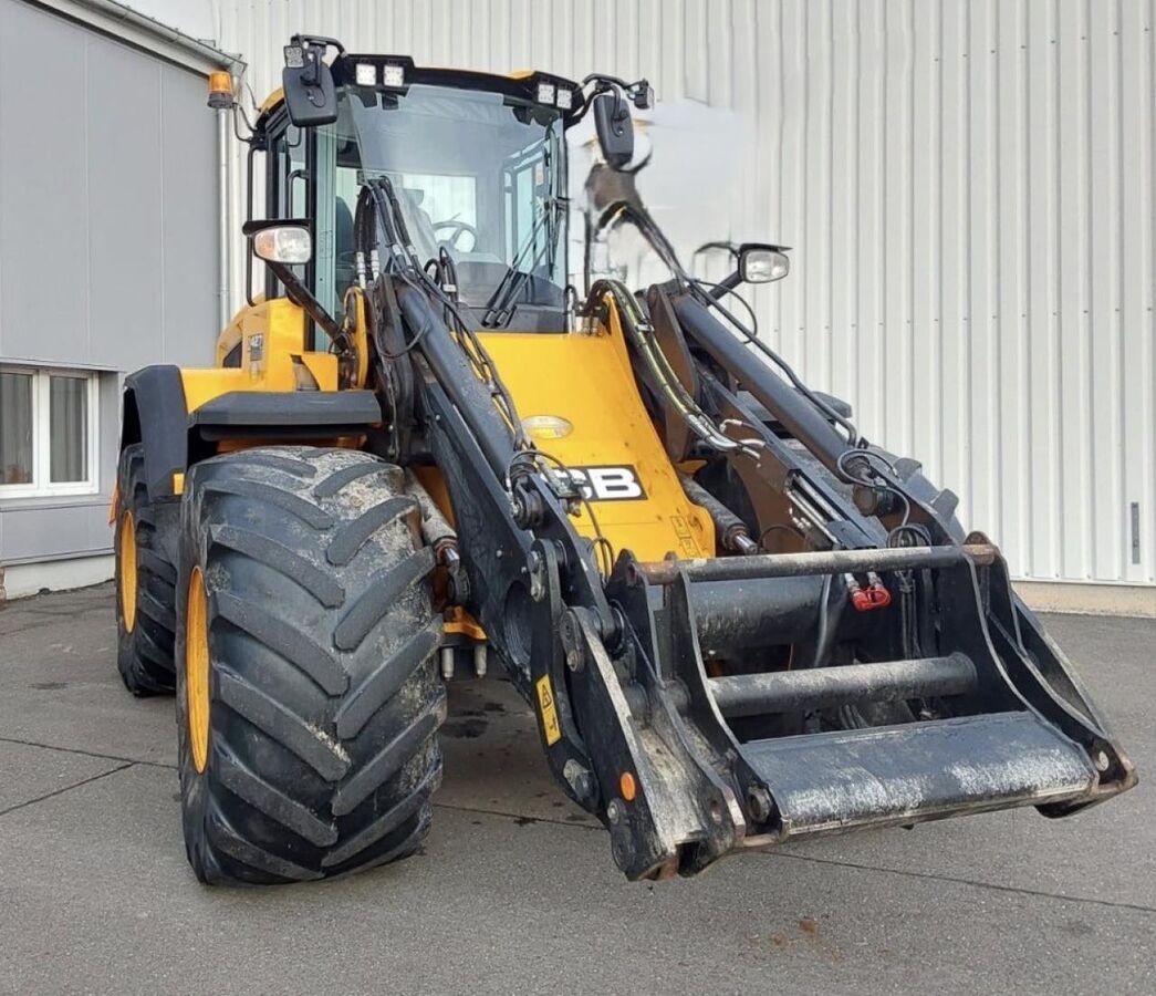 JCB 427 AGRI 3