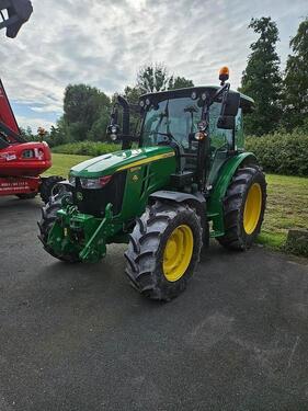 John Deere 5100M