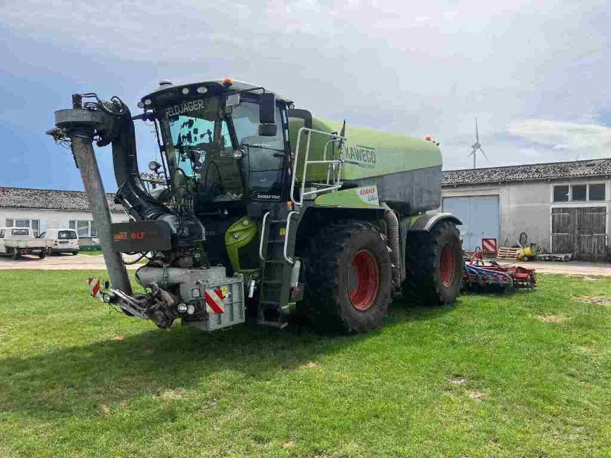 Kaweco Claas Xerion 4000 mit Kaweco 1