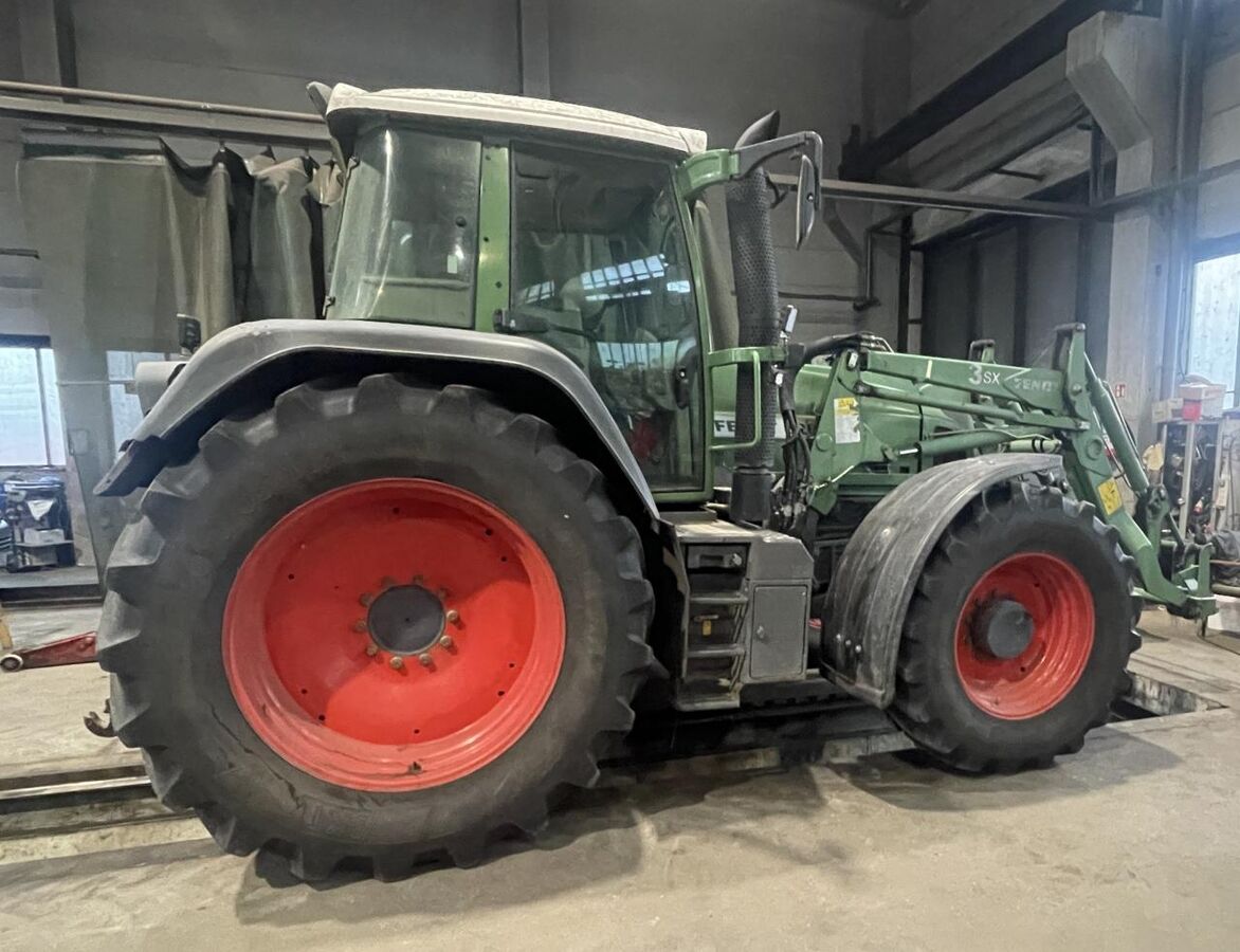 Fendt 820 Vario 2