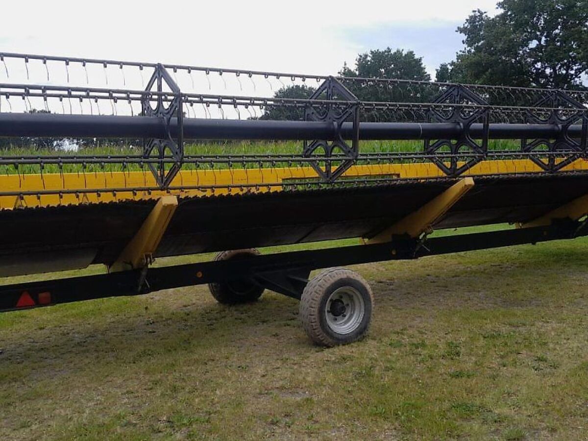 New Holland Schneidwerk 9,10 m 2