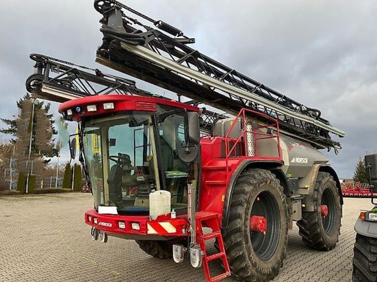 Horsch Leeb PT270 2