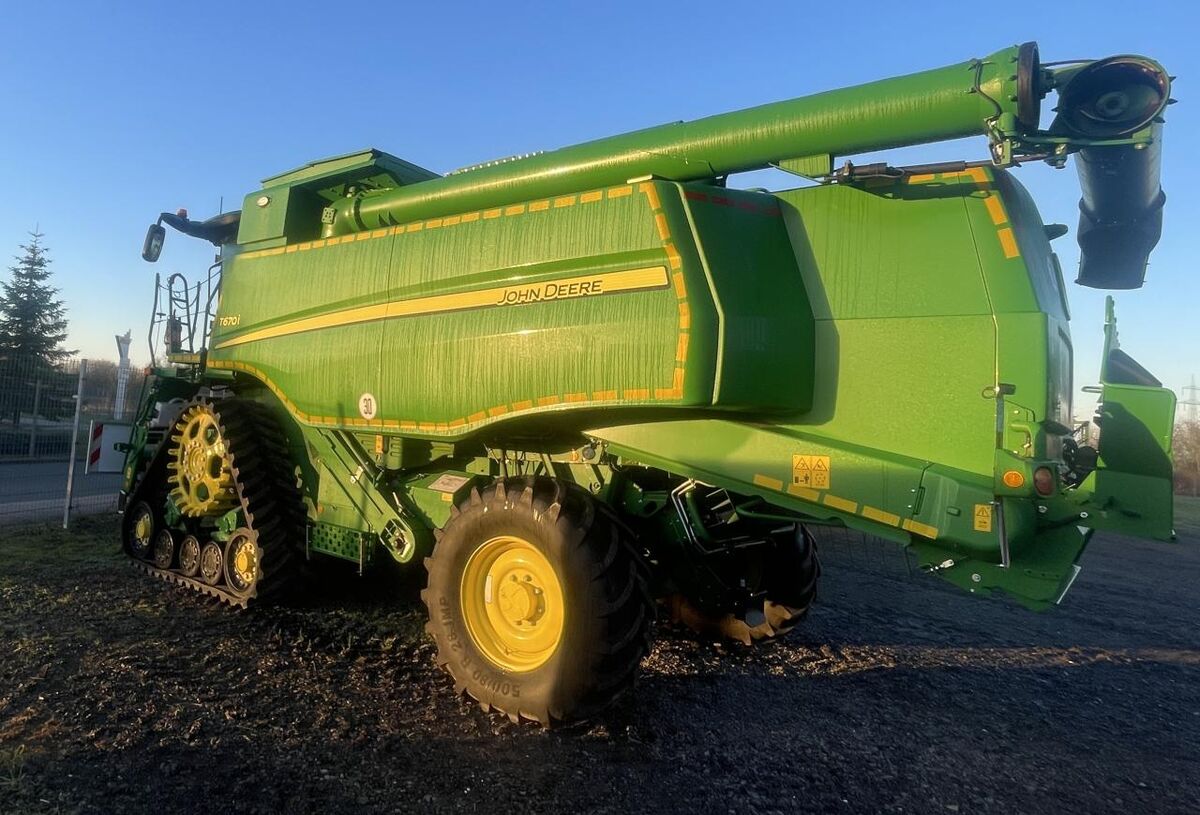 John Deere T 670 i 3
