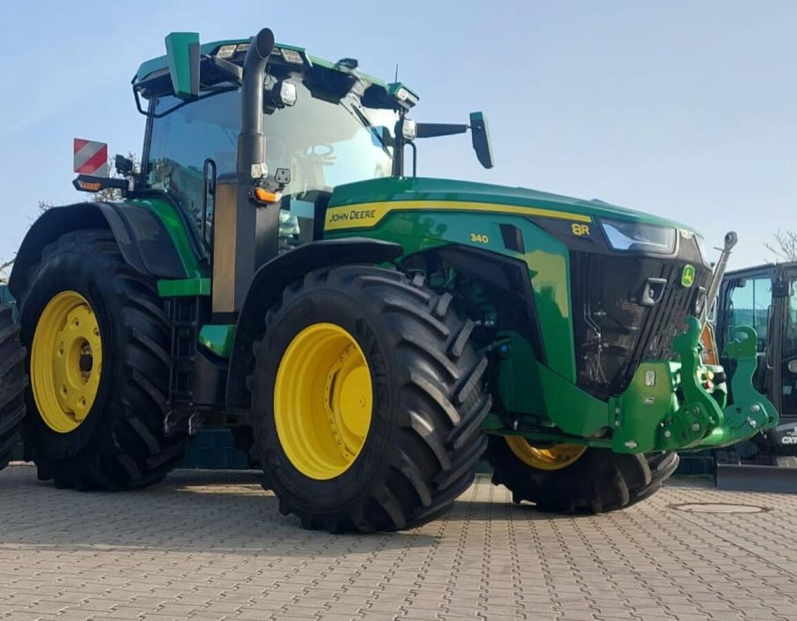 John Deere R8 340 2