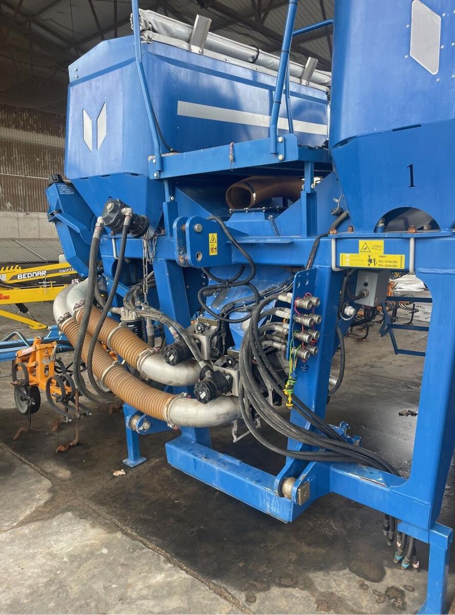 Köckerling Boxer 2x1450l Saattank 3